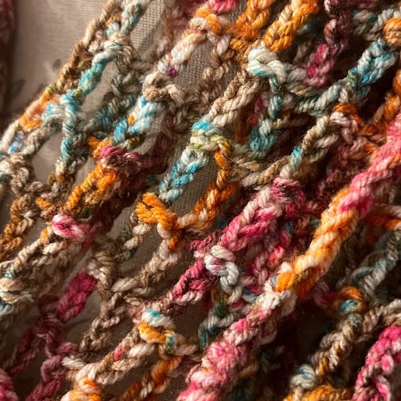 Handmade infinity scarf fall colors - Picture 3 of 6
